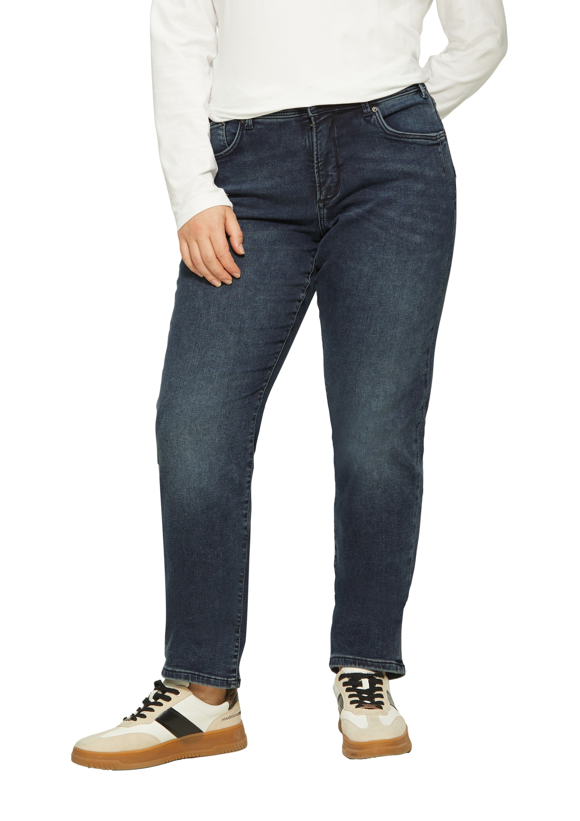 s.Oliver Slimfit Jeans 'Betsy' in Blauw: voorkant
