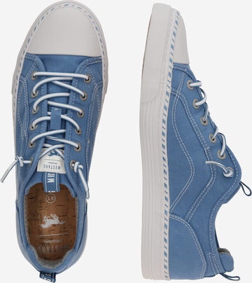 MUSTANG Sneakers laag in Blauw