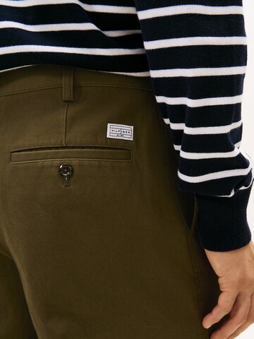 TOMMY HILFIGER Regular Chino in Groen