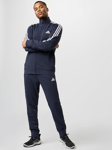 ADIDAS SPORTSWEAR Trainingspak 'Essentials' in Blauw: voorkant