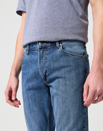 WRANGLER Regular Jeans in Blau