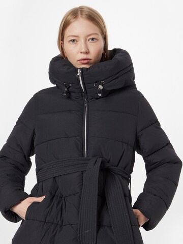 UNITED COLORS OF BENETTON Winter Jacket in 