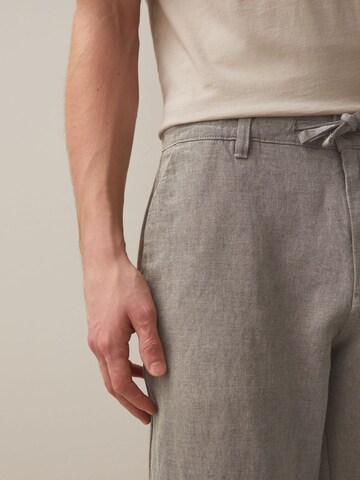 Next Slimfit Hose in Braun