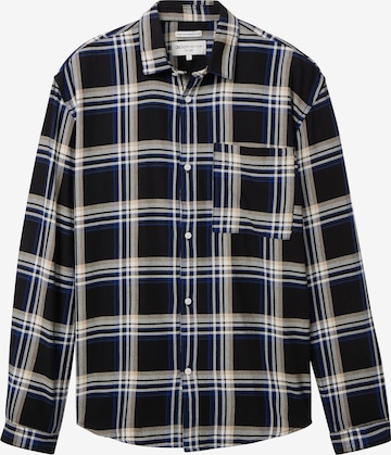 TOM TAILOR DENIM Comfort Fit Skjorte i sort: forside