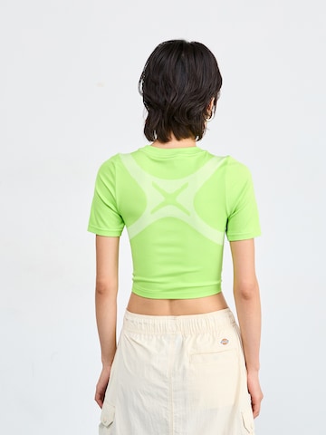 ADIDAS ORIGINALS - Camisa em verde