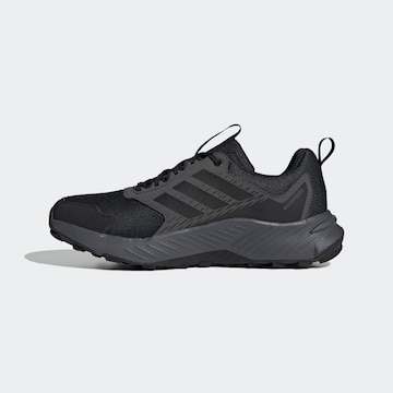 Chaussure basse ADIDAS TERREX en noir