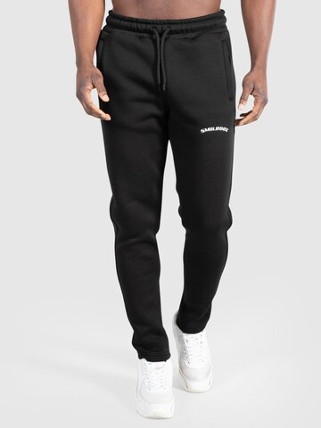 Coupe slim Pantalon 'Merrick' Smilodox en noir : devant