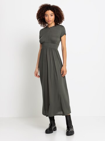 LASCANA Dress in Green