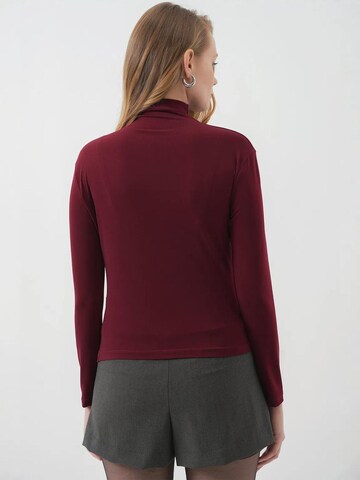 Bigdart Blouse in Red