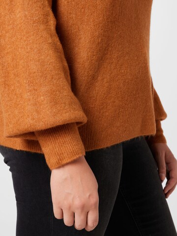 Forever New Curve Sweter w kolorze brązowy