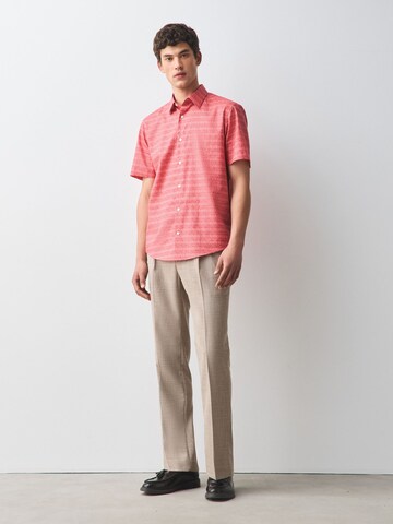 Next Regular Fit Hemd in Rot