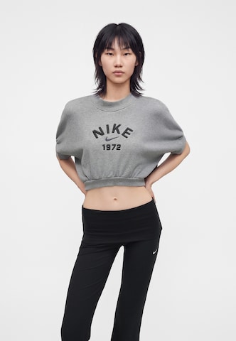 juoda Nike Sportswear Kliošinis Tamprės 'CHILL'