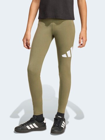 ADIDAS SPORTSWEAR Skinny Sportbyxa i grön: framsida