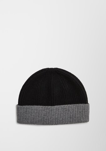 s.Oliver Beanie in Black