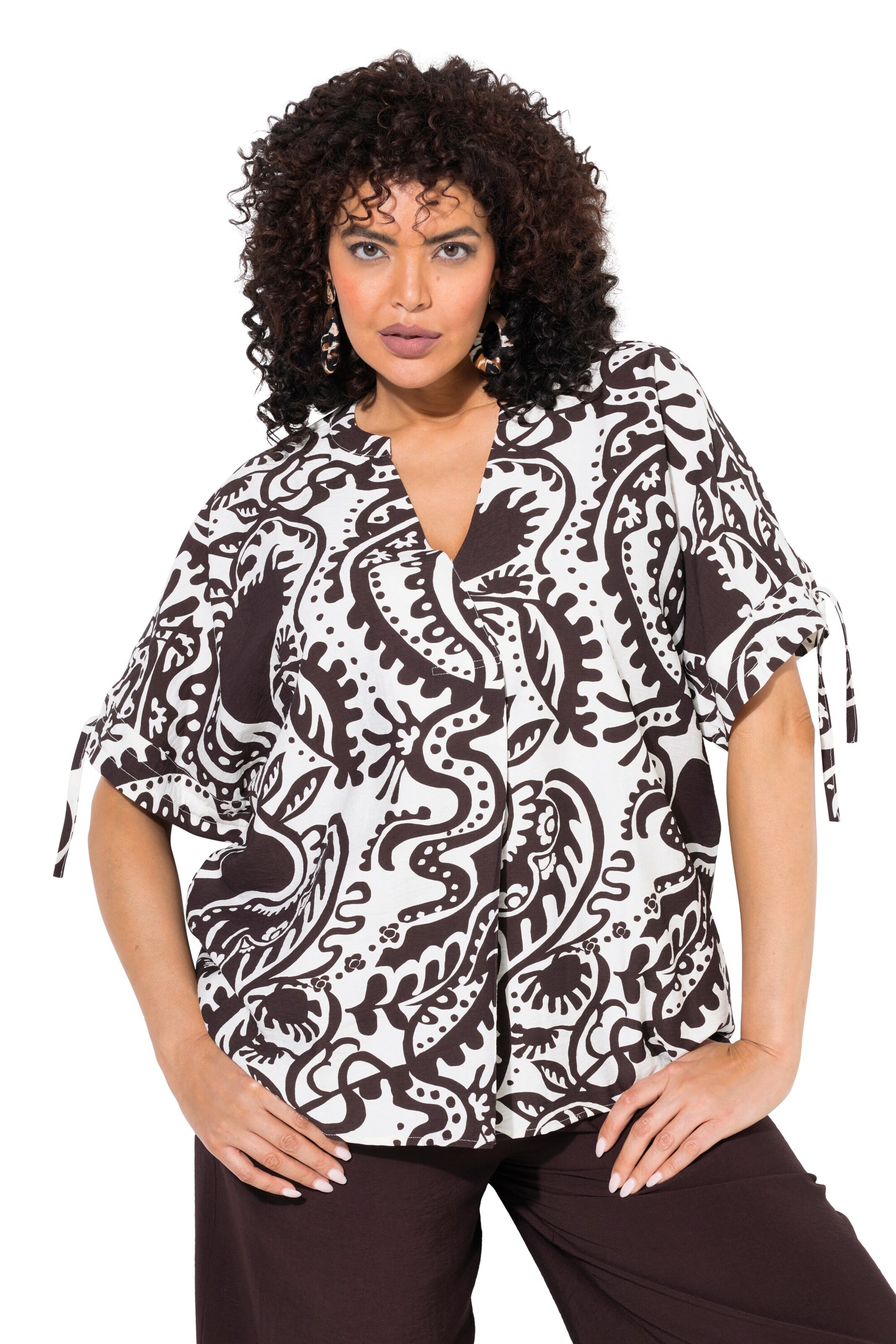 Ulla Popken Tunic in Brown: front