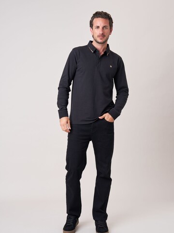 Deeluxe Shirt‌ in Schwarz