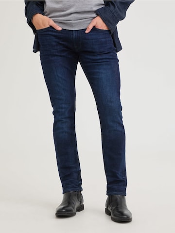 GUESS Slimfit Jeans 'Finnley' in Blau: Vorderseite