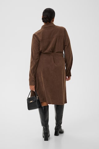 Robe 'KCFreja' KAFFE CURVE en marron