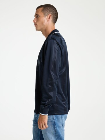CHASIN' Shirt 'Legend' in Blue