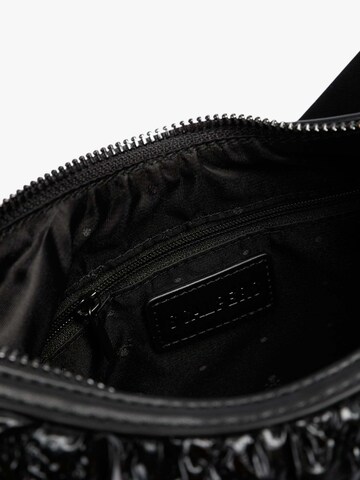 Scalpers Kabelka – černá