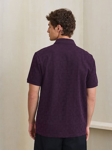 T-Shirt Next en violet