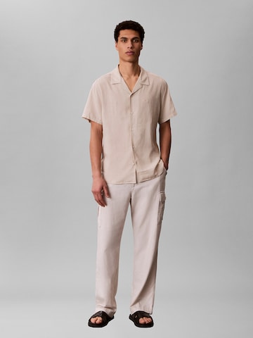 Regular Chemise Calvin Klein en beige