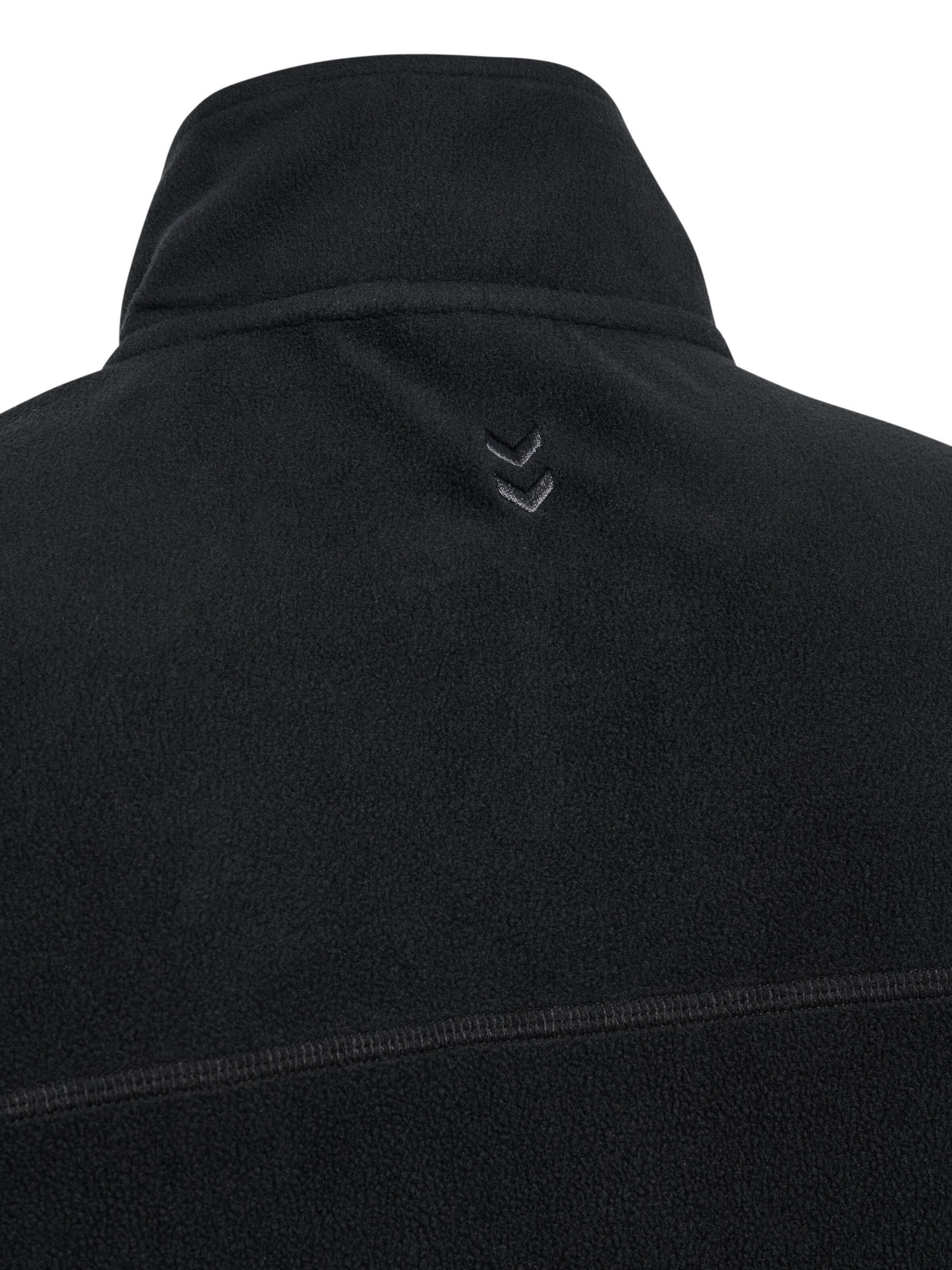 Hummel Between-season jacket in Black