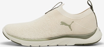 PUMA Slip-Ons in Beige: front