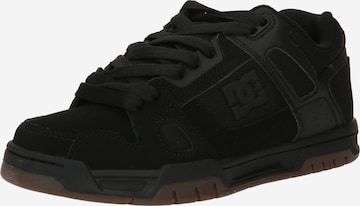 Sneaker bassa 'STAG' di DC Shoes in nero: frontale