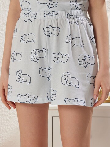 Trendyol Shorty in Blau