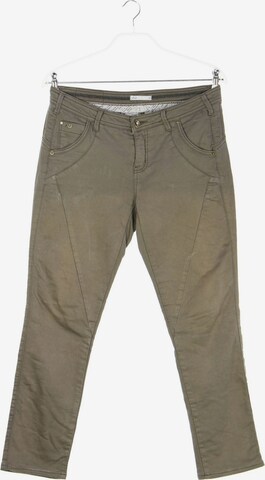 NILE Pants in M in Grey: front