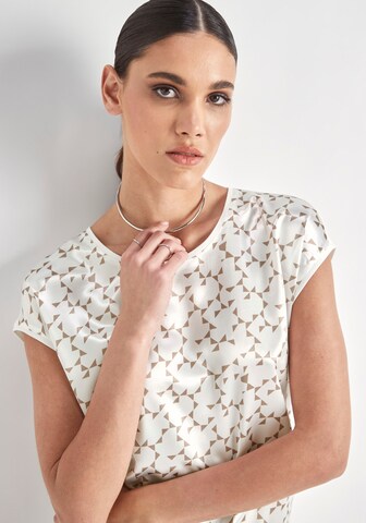 HECHTER PARIS Blouse in White