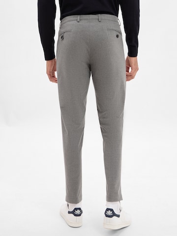 bugatti Tapered Pants 'Elio' in Grey