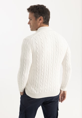 Felix Hardy Strickjacke in Weiß