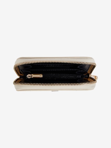 TOMMY HILFIGER Wallet in Beige