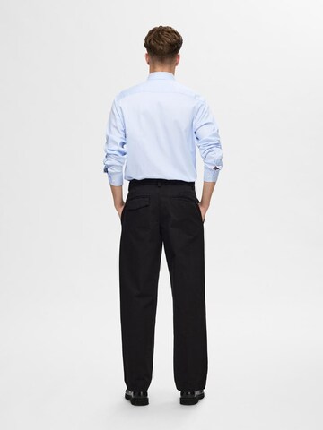 Slim fit Cămașă de la SELECTED HOMME pe albastru