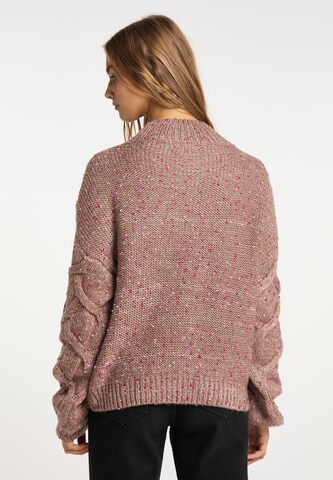 Pullover di IZIA in rosa