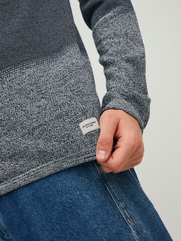 JACK & JONES Regular Fit Pullover 'Hill' in Grau