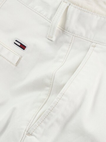 Tommy Jeans Slimfit Chino nadrág 'SCANTON' - fehér