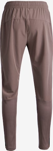 ENDURANCE - Slimfit Pantalón deportivo 'Medear' en marrón