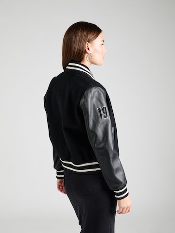 OAKWOOD Between-Season Jacket 'GRADUATE' in Black