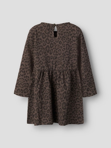 NAME IT - Vestido en marrón