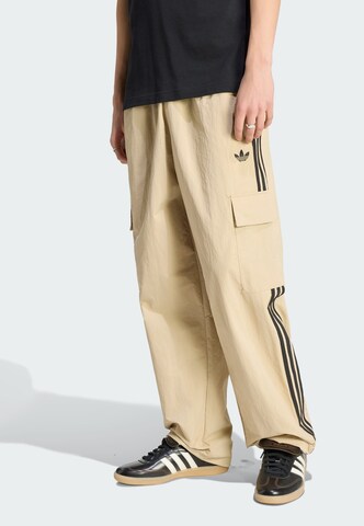 ADIDAS ORIGINALS Loose fit Cargo trousers in Beige