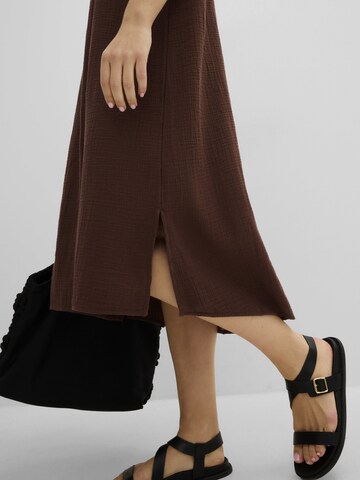 bonprix Blousejurk in Bruin