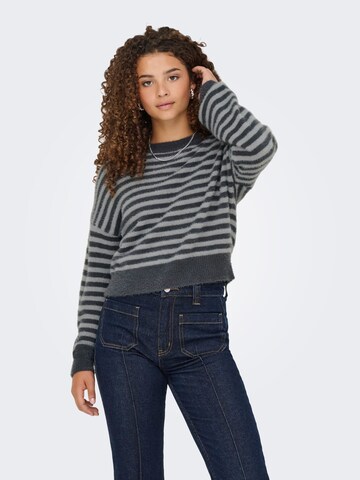 Pullover 'ONLPiumo' di ONLY in nero: frontale