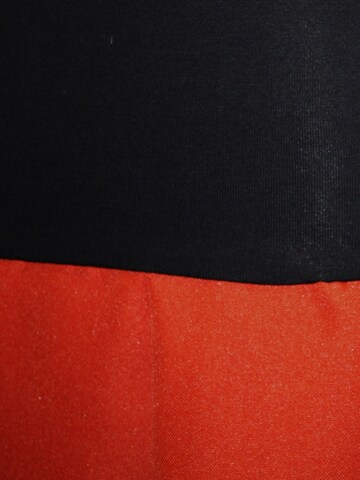 dunkle design Skirt 'Long Ballonskirt' in Red