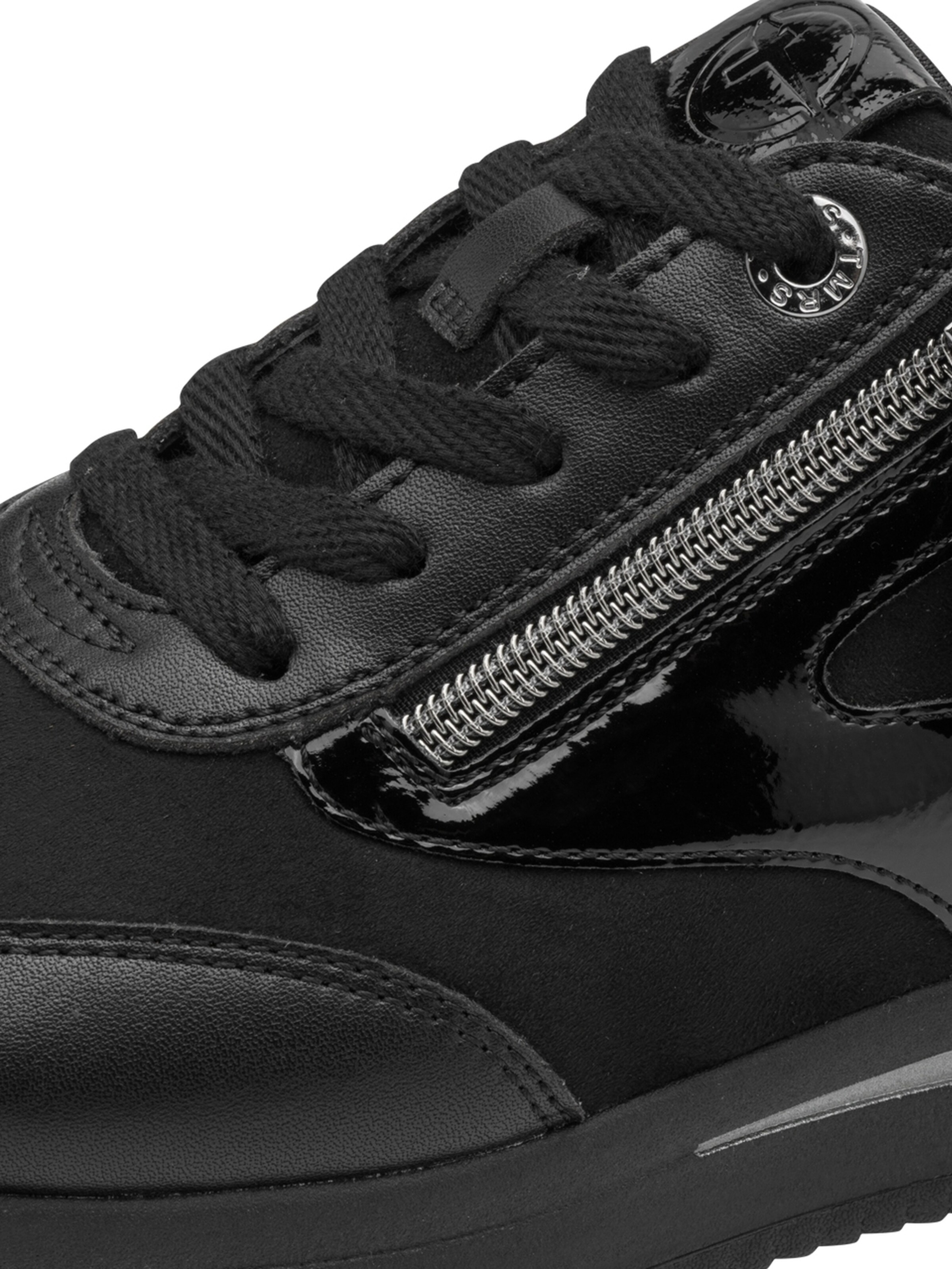 Baskets basses Tamaris en noir