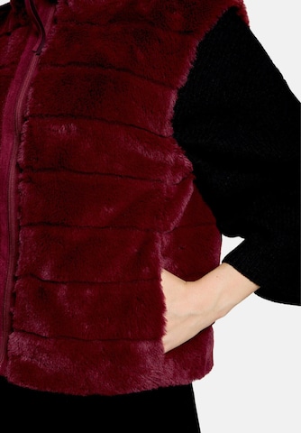 Gilet Betty & Co en rouge