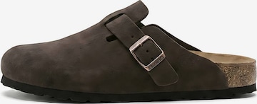 BIRKENSTOCK Clogs 'Boston' in Brown: front
