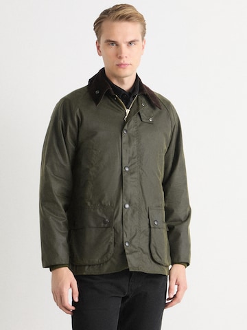 Barbour Φθινοπωρινό και ανοιξιάτικο μπουφάν 'Bedale Wax Archive' σε πράσινο